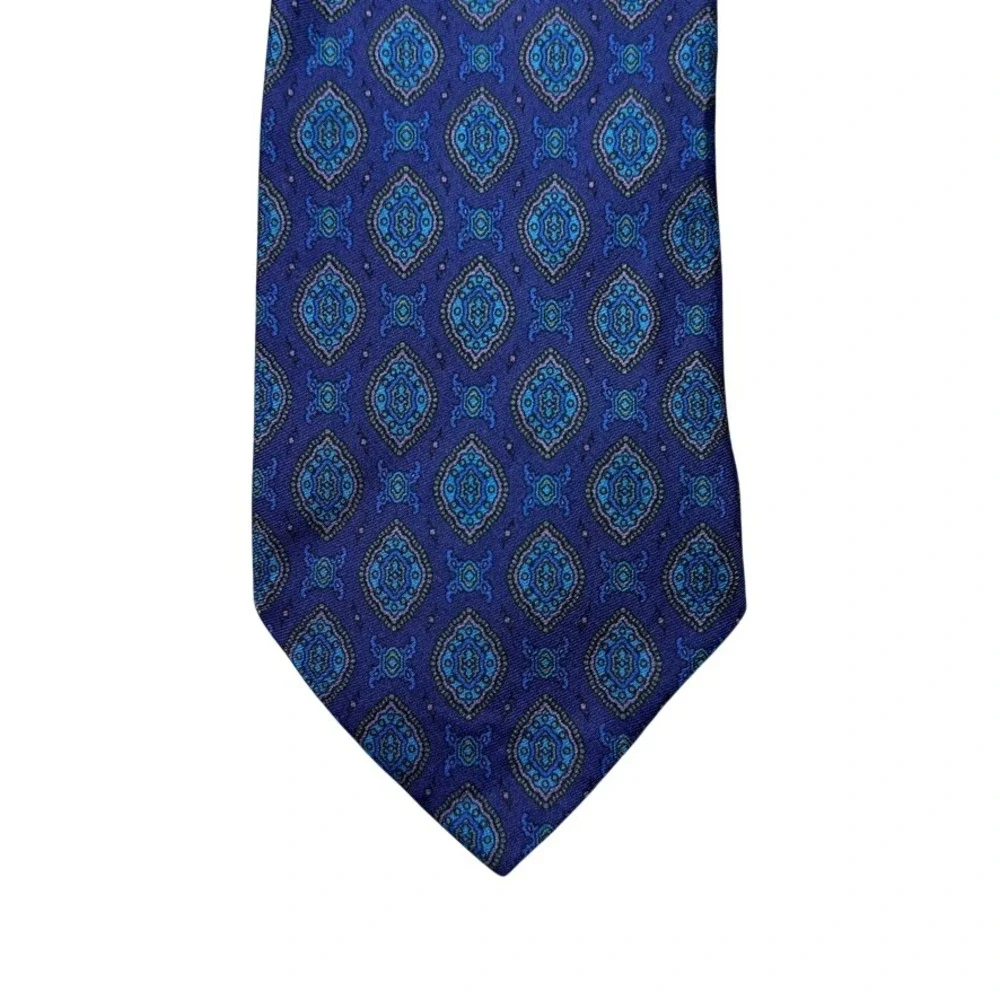 Burberrys of London Silk Tie Navy Blue Medallion Geometric Hand Sewn Vintage